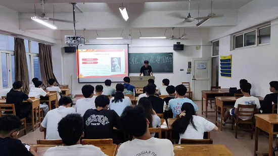 说明: C:\Users\Administrator\Desktop\万象城allwincity官网开展感悟红色精神献礼建团百年主题团日活动2022.5.9\万象城allwincity官网开展感悟红色精神献礼建团百年主题团日活动2022.5.9\1.jpg