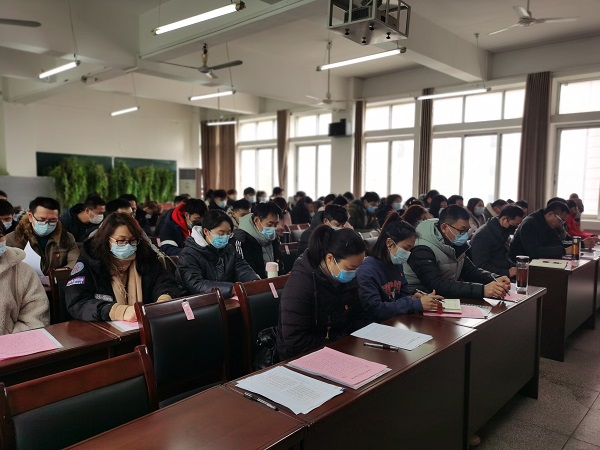 说明: C:\Users\Administrator\Desktop\校党委副书记魏立平指导万象城allwincity官网党委换届选举党员大会\校党委副书记魏立平指导万象城allwincity官网党委换届选举党员大会\IMG_20220223_143420.jpg