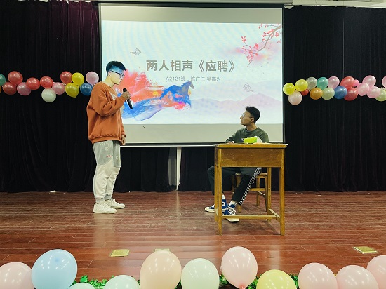 说明: C:\Users\Administrator\Desktop\万象城allwincity官网举办2021年迎新文艺表演大赛2021.12.15\万象城allwincity官网举办2021年迎新文艺表演大赛2021.12.15\2.jpg