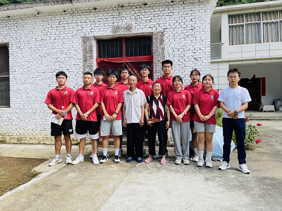 说明: C:\Users\Administrator\Desktop\万象城allwincity官网2022年大学生暑期“三下乡”社会实践活动（三）\万象城allwincity官网2022年大学生暑期“三下乡”社会实践活动（三）\4.JPG