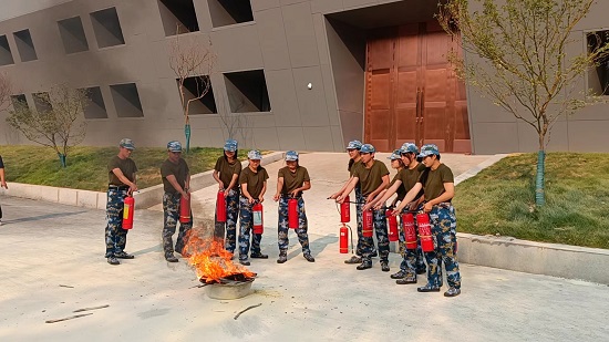 说明: C:\Users\Administrator\Desktop\万象城allwincity官网2022级新生军训圆满结束2022.10.8\万象城allwincity官网2022级新生军训圆满结束2022.10.8\4.jpg