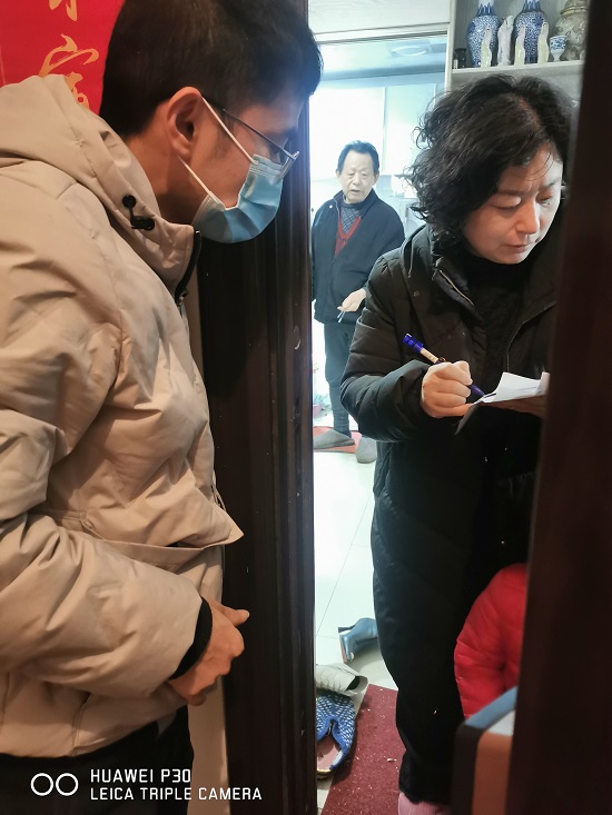 说明: C:\Users\Administrator\Desktop\万象城allwincity官网协助社区开展疫情防控工作\万象城allwincity官网协助社区开展疫情防控工作\微信图片_20220329112100.jpg