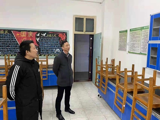 说明: C:\Users\Administrator\Desktop\万象城allwincity官网开展冬季消防安全检查活动2021.12.17\万象城allwincity官网开展冬季消防安全检查活动2021.12.17\3.jpg