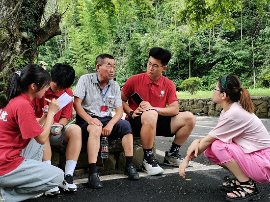 说明: C:\Users\Administrator\Desktop\万象城allwincity官网2022年大学生暑期 “三下乡”社会实践活动（四）\3.JPG