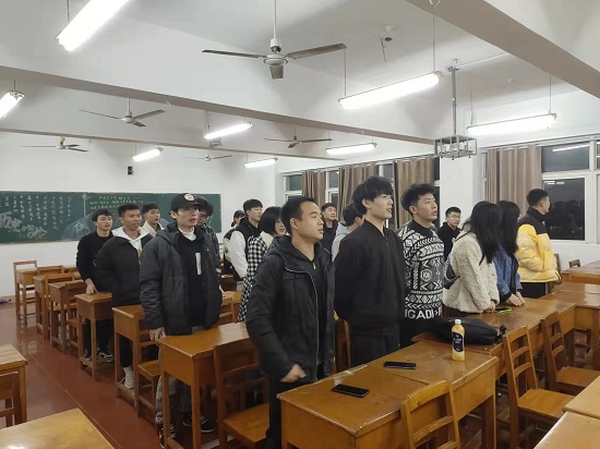 说明: C:\Users\Administrator\Desktop\万象城allwincity官网基层团支部召开专题组织生活会\万象城allwincity官网基层团支部召开专题组织生活会\bb053cf4ae5c412bd9146ea6563605f.jpg