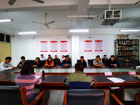 说明: C:\Users\Administrator\Desktop\万象城allwincity官网举办2022年下半年入党积极分子培训班\万象城allwincity官网举办2022年下半年入党积极分子培训班\IMG_20221026_150159.jpg